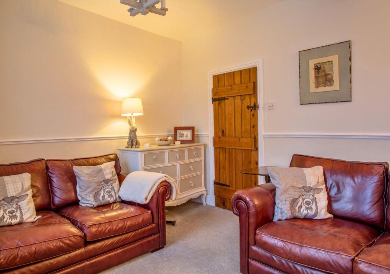 Charming 2 Bed House In Tewkesbury Centre Villa Buitenkant foto