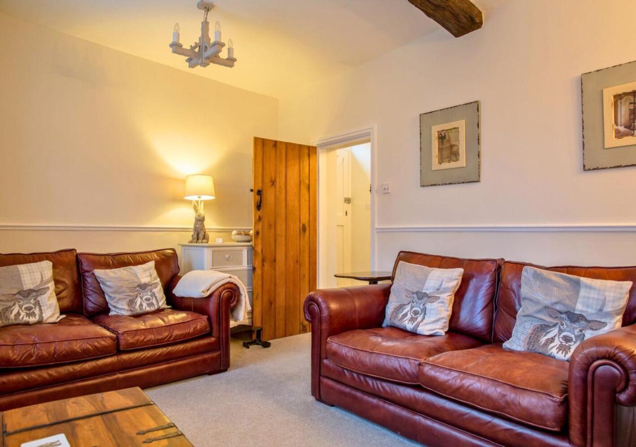 Charming 2 Bed House In Tewkesbury Centre Villa Buitenkant foto