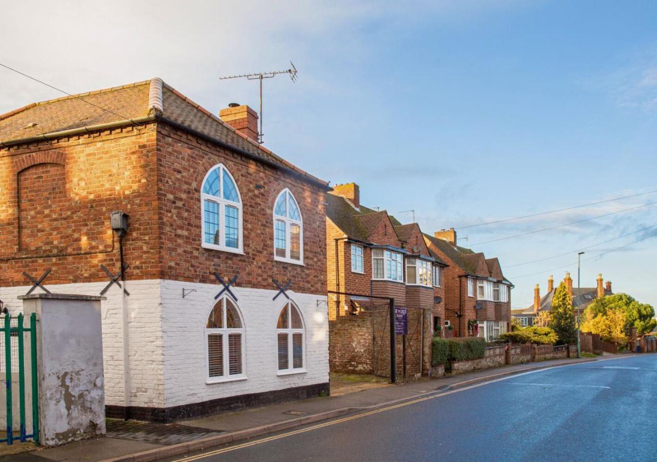 Charming 2 Bed House In Tewkesbury Centre Villa Buitenkant foto